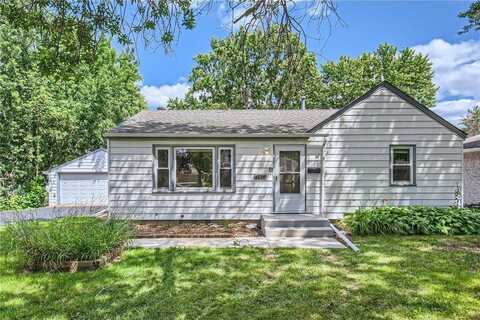 4724 Nevada Avenue N, Crystal, MN 55428