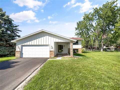 7322 75th Circle N, Brooklyn Park, MN 55428