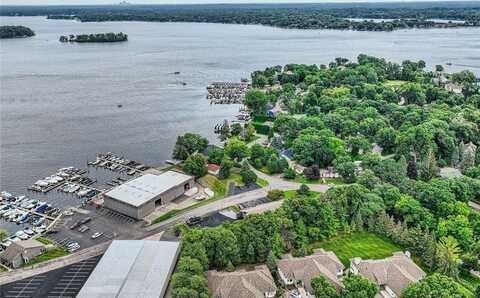 45 Lakeview Avenue, Tonka Bay, MN 55331