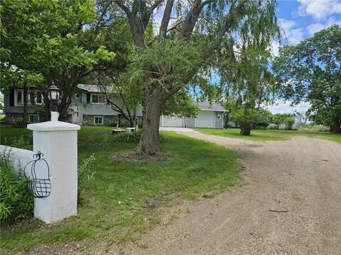 425 SW 4th Street, Avoca, MN 56114