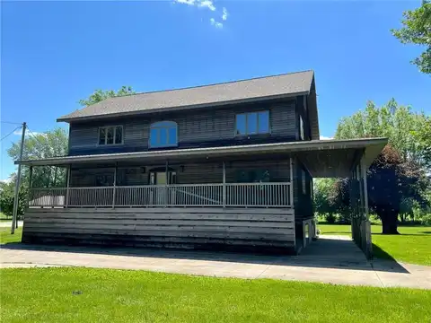 831 2nd Street SW, Glenville, MN 56036