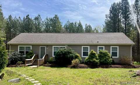 234 Rolling Hills Rd, Skipwith, VA 23968