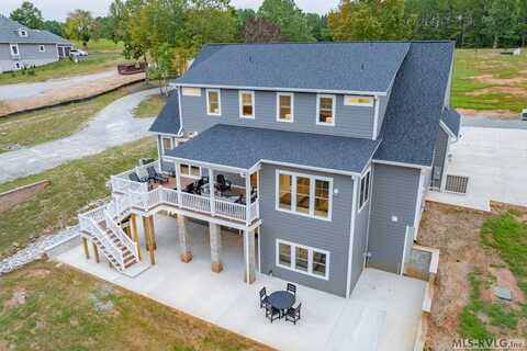 1086 Starboard Drive, Bracey, VA 23919