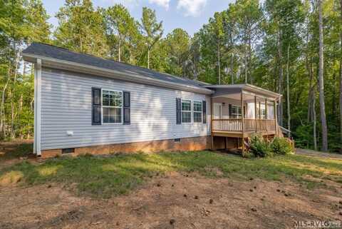 385 S. Holiday Drive, Macon, NC 27551