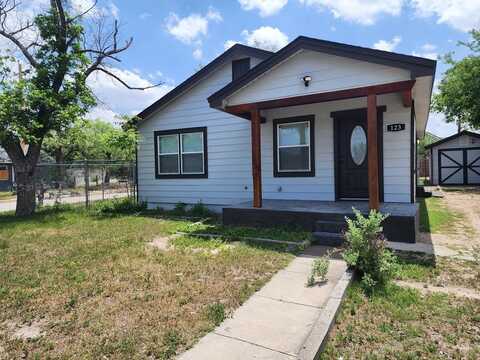 123 E 11th St, San Angelo, TX 76903