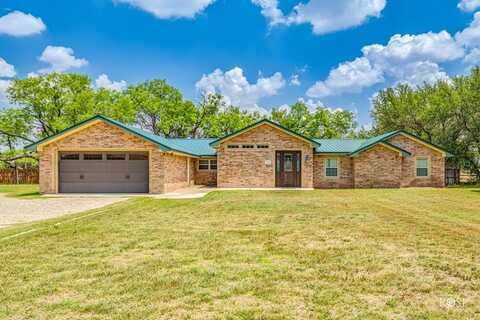 1942 Country Club Est Circle, San Angelo, TX 76904