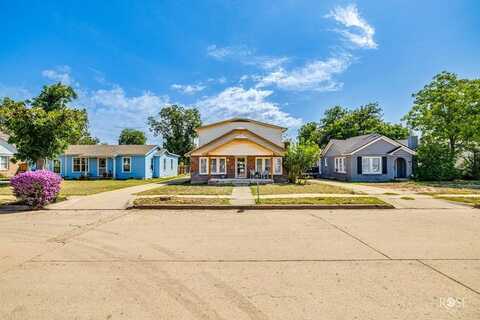 314 N Adams St, San Angelo, TX 76901