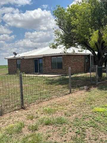 12474 Douglas Loop, Miles, TX 76861