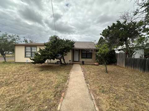 200 E 28th St, San Angelo, TX 76903