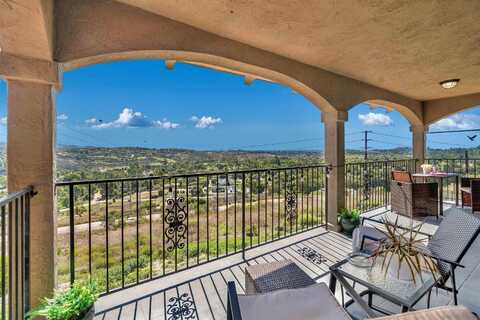 7087 Rancho Santa Fe View Court, Rancho Santa Fe, CA 92067