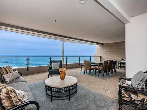 6767 Neptune, La Jolla, CA 92037