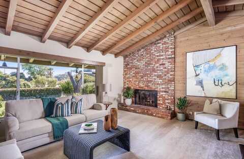 616 Glencrest Place, Solana Beach, CA 92075