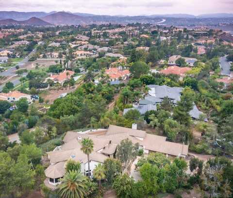 17801 Joyas Court, Poway, CA 92064