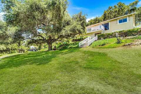 28517 Valley Center Rd, Valley Center, CA 92082