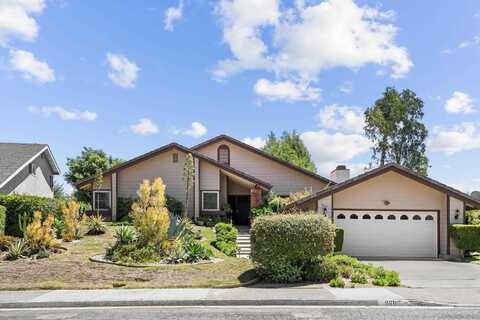 860 Oro Grande St, Oceanside, CA 92057