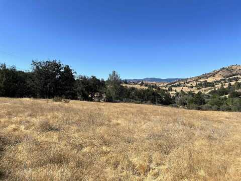 3307 Sable Court, Hornbrook, CA 96044