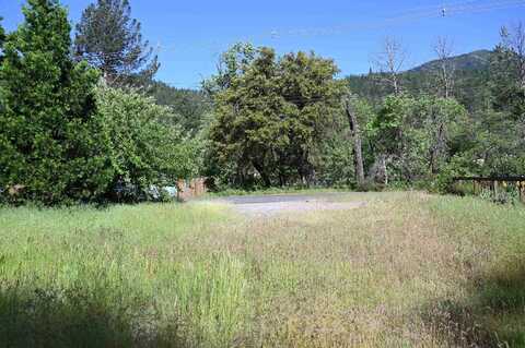 624 S South First Street, Dunsmuir, CA 96025