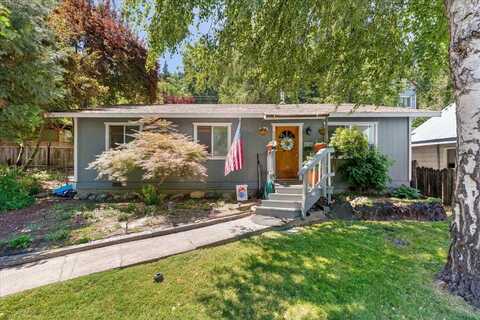 5331 Dunsmuir Ave, Dunsmuir, CA 96025