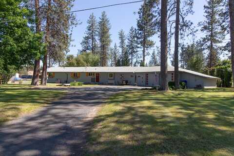 8325 N Pine Meadows Rd, Nine Mile Falls, WA 99026