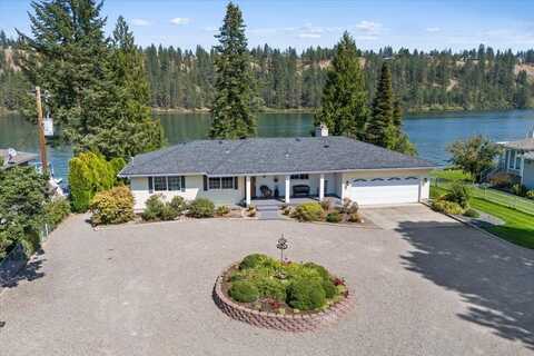 17912 N West Shore Rd, Nine Mile Falls, WA 99026