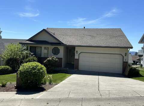 8916 E Boardwalk Ln, Spokane, WA 99212