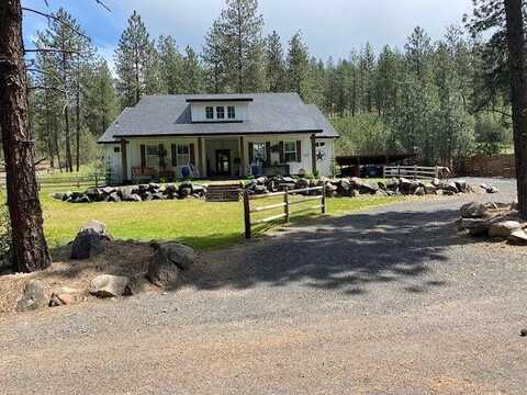 6479 Fir Drive Way, Nine Mile Falls, WA 99026