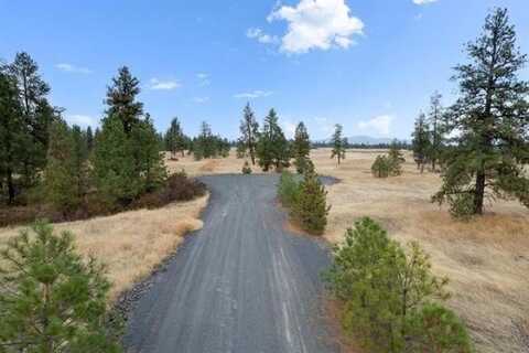 2103 E Red Barn Ln, Spangle, WA 99031