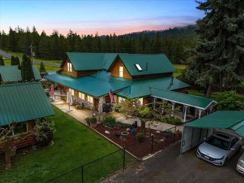 4043 Gardenspot Rd, Loon Lake, WA 99148