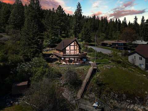 11008 S Happy Cove Ln, Coeur d Alene, ID 83814