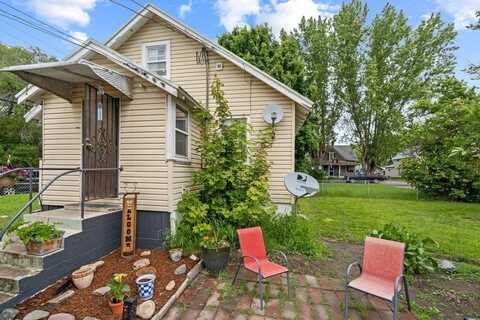 115 W King Ave, Chewelah, WA 99109