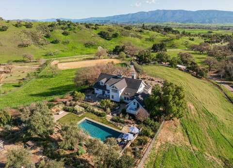 2610 Roundup Road, SANTA YNEZ, CA 93460