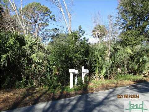 13 6th Avenue, Tybee Island, GA 31328