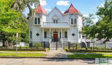 1004 E Park Avenue, Savannah, GA 31401