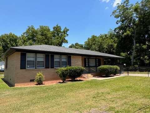 225 Dyson Street, Manning, SC 29102