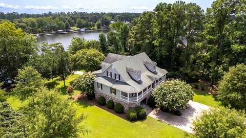 204 Plantation Drive, Manning, SC 29102