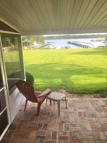 1119 Holland Rd, Summerton, SC 29148