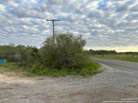 CHRISTINE RD, Jourdanton, TX 78026