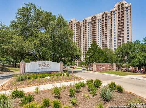 1 TOWERS PARK LN, San Antonio, TX 78209