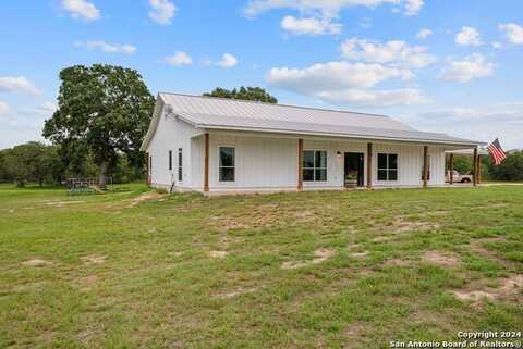 108 SANTA GERTRUDIS DR, Sutherland Springs, TX 78161