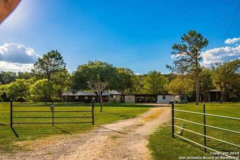 710 Chipman, Bandera, TX 78003