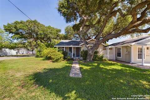 718 live oak, Rockport, TX 78382