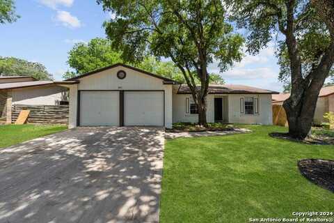 9203 VALLEY SPG, San Antonio, TX 78250