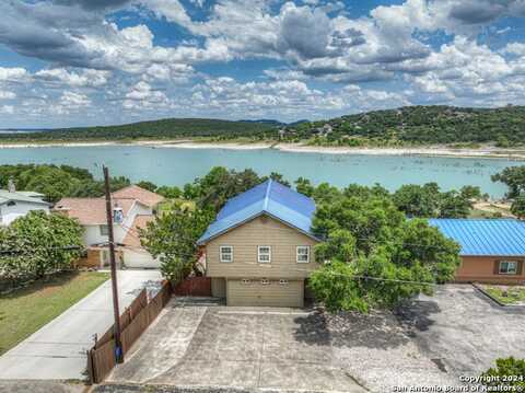 131 CEDAR TREE LN, Canyon Lake, TX 78133