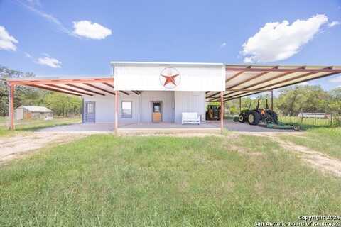 499 CR 342, Hondo, TX 78861