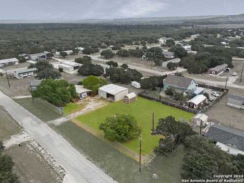 193 Private Road 1508, Bandera, TX 78003