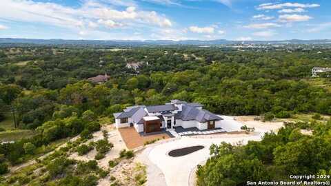 143 MILLER SPGS, Boerne, TX 78006