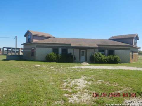 272 COUNTY ROAD 341, La Vernia, TX 78121