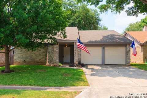 8105 Forest Dawn, Live Oak, TX 78233