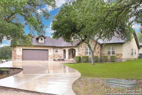 681 MOUNTAIN LAUREL DR, New Braunfels, TX 78132