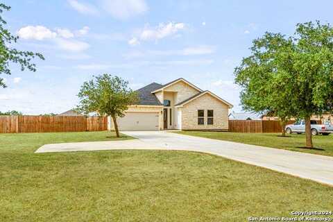 153 Medium Meadow, Lytle, TX 78052